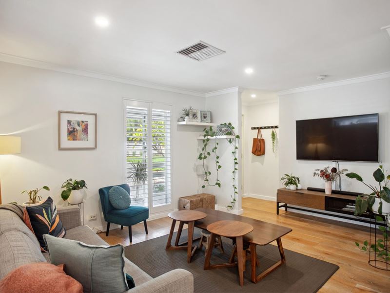 15 Edgecumbe  Street, Como