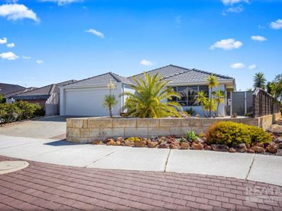 51 Kahana Parkway, Butler WA 6036