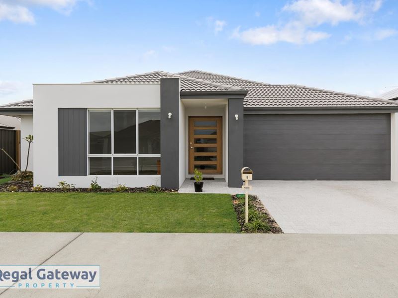 8 Nirvana Road, Lakelands
