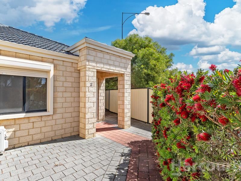 2 Northcliffe Avenue, Clarkson WA 6030