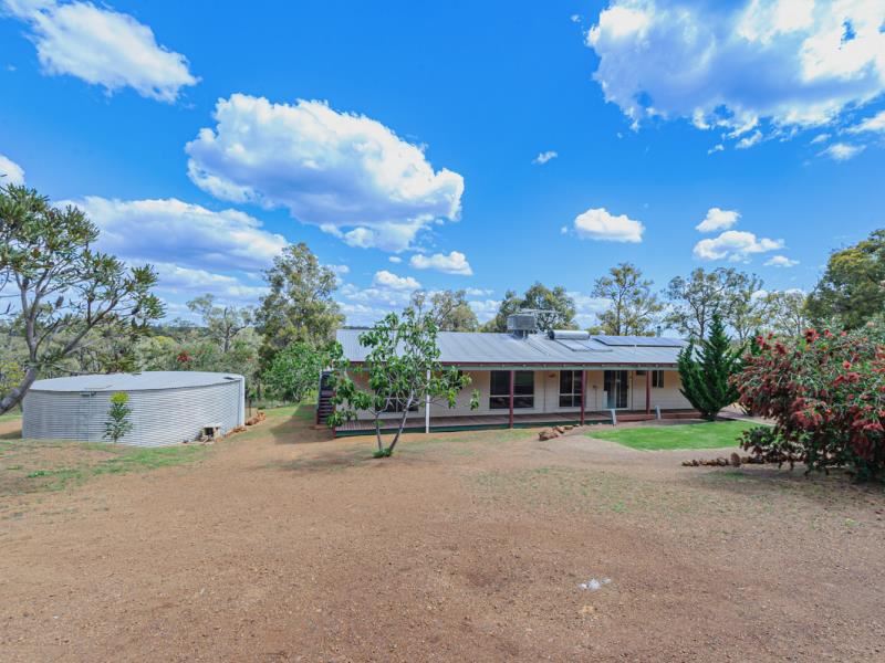 208 Red Brook Circle, Morangup WA 6083