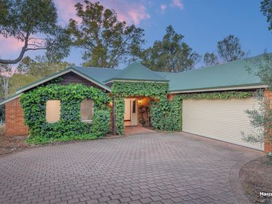 12 Forestedge Retreat, Roleystone WA 6111