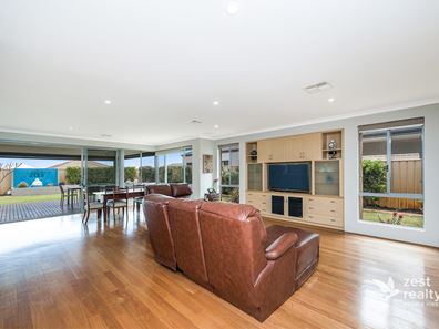 11 Cockatiel Way, Beeliar WA 6164