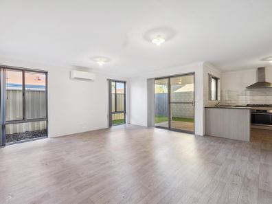 3/11 Somers Street, Belmont WA 6104