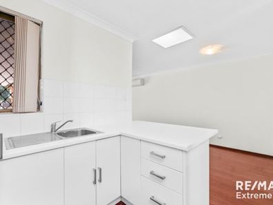 23 Blenny Close, Cannington WA 6107