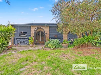 122 South Coast Highway, Orana WA 6330