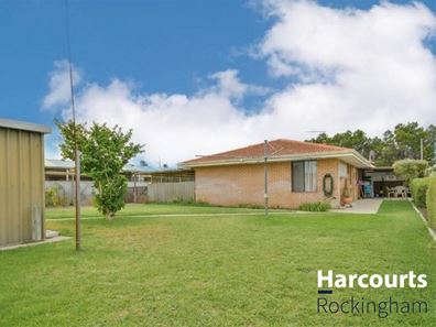 15 Arkwell Avenue, Rockingham WA 6168