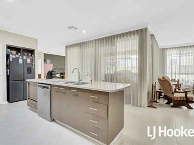 83 Daleford Way, Southern River WA 6110