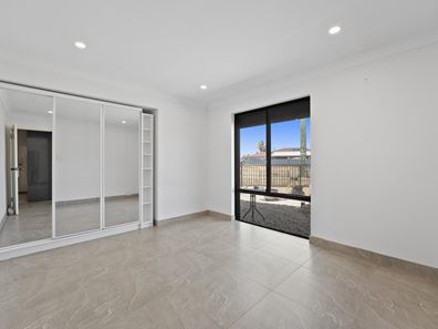 29 Millgrove Avenue, Cooloongup WA 6168