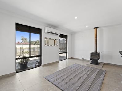 29 Millgrove Avenue, Cooloongup WA 6168