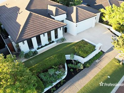 5 Lago Promenade, Aveley WA 6069