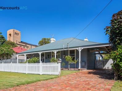8 Oakley Street, Bunbury WA 6230