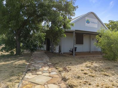 6 Queen Street, Roebourne WA 6718