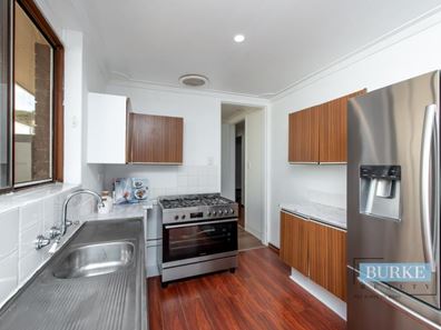 39 Fenellia Crescent, Craigie WA 6025
