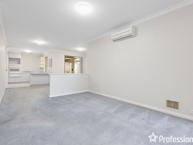 3/7 Catrine Court, Kingsley WA 6026
