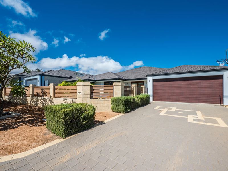 16 Basile Court, Wandina