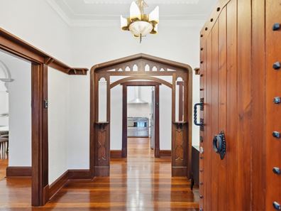 31 Holyrood Street, West Leederville WA 6007