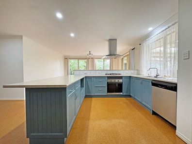 4 Clarke Court, Castletown WA 6450