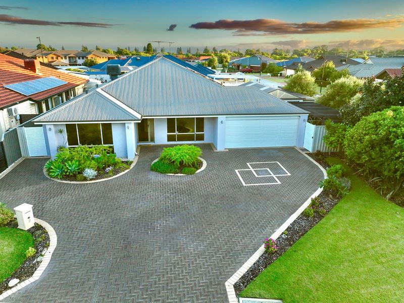 2 Oceanrunner Boulevard, Shoalwater