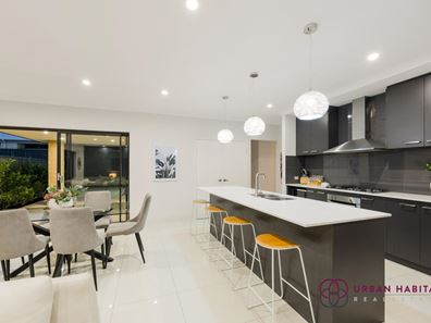 8 Harmony Street, Wellard WA 6170