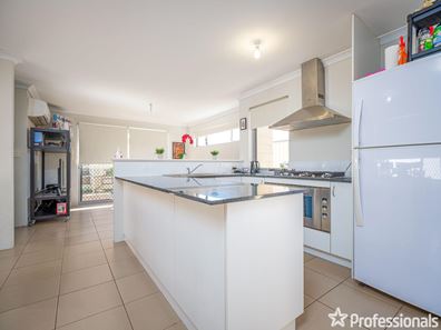 4/4 George Street, Midland WA 6056