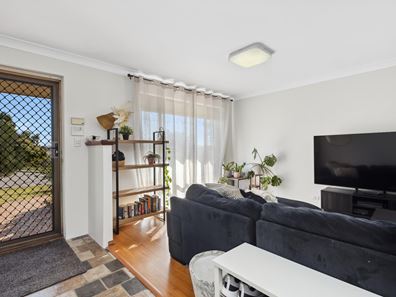 6 Woodbine Terrace, Mirrabooka WA 6061