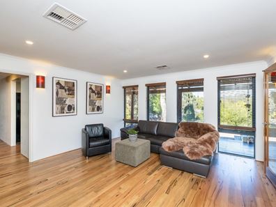 93 Darlington Road, Darlington WA 6070