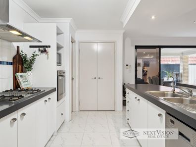 4 Wakehurst Lp, Success WA 6164