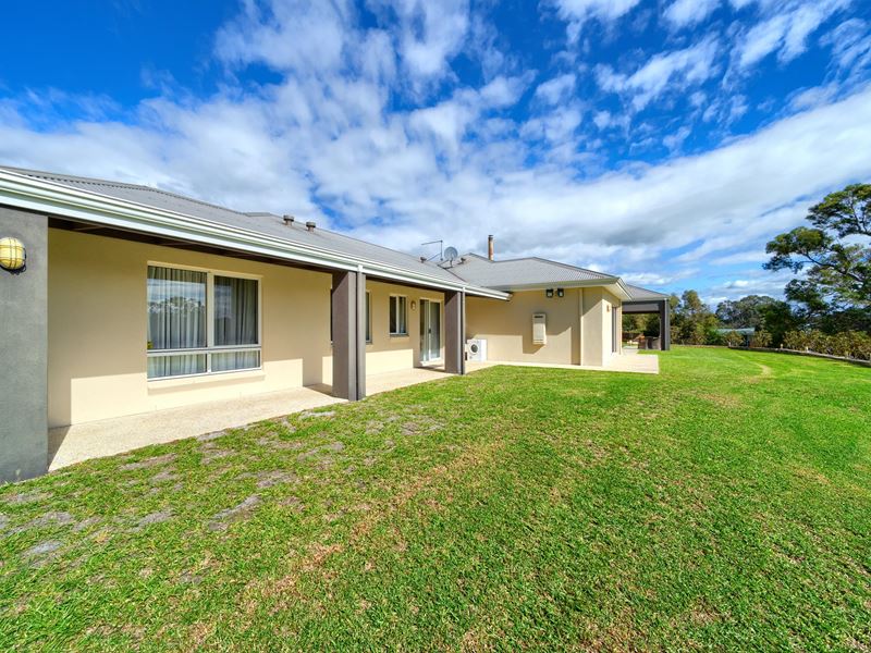 Weston Ridge, Willyung
