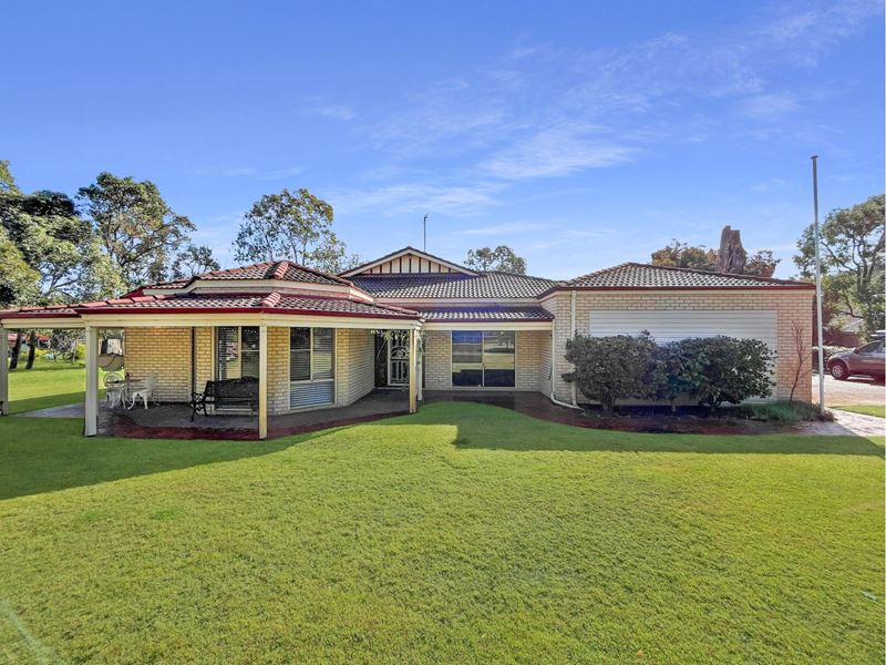 6 Oceanic Close, Leschenault