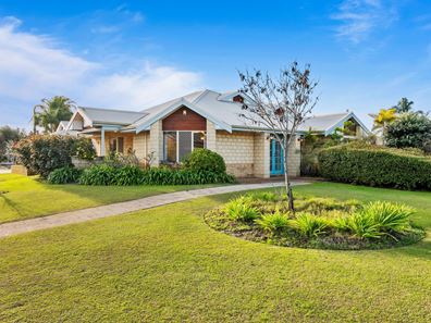 1 Tinko Mews, Canning Vale WA 6155