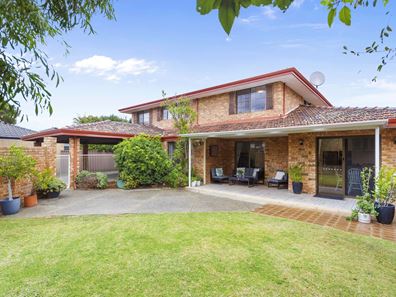 13 Valencia Avenue, Churchlands WA 6018