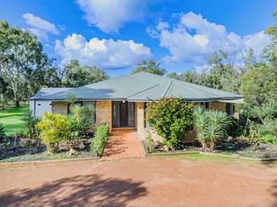104 Aveley Road, Belhus WA 6069