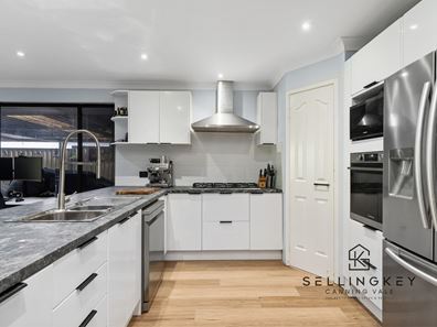 21 Haven Place, Thornlie WA 6108