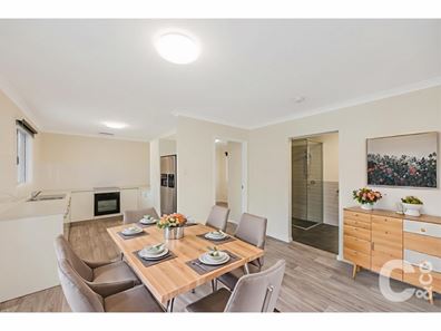 10A Broughton Way, Orelia WA 6167