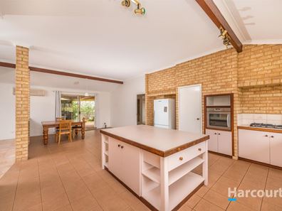 96 Clearview Retreat, Bullsbrook WA 6084