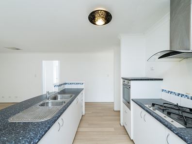 33 Rangeview Road, Landsdale WA 6065