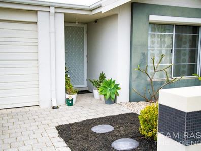 16 Maffina Parade, Ellenbrook WA 6069