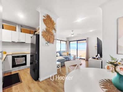 8/10 William Street, Bunbury WA 6230