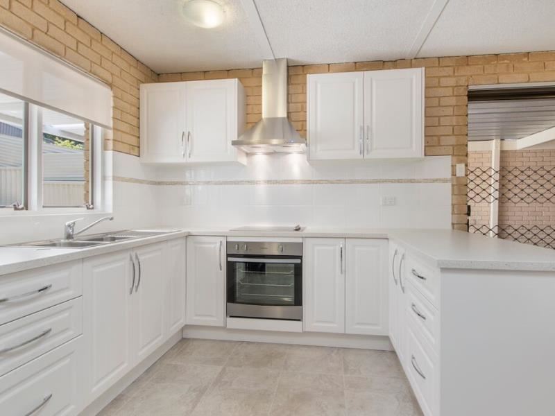 9B Maritana Road, Kallaroo WA 6025