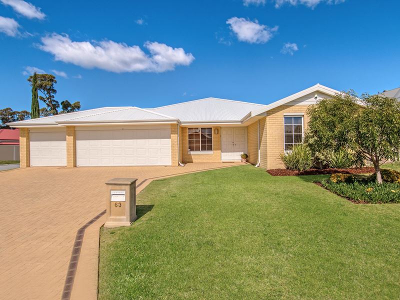 63 Nottely Crescent, Secret Harbour