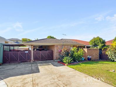 5B Chalmers Place, Leeming WA 6149