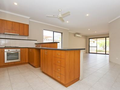 12/4 Lefroy Street, Mandurah WA 6210