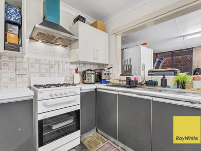 1 Ironbark Place, Maddington WA 6109