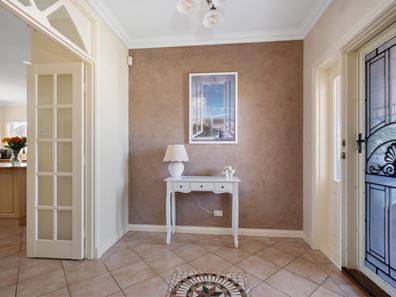 10 Geoffrey Stokes Parade, Kalgoorlie WA 6430
