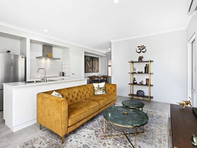 338C Harborne Street, Glendalough WA 6016