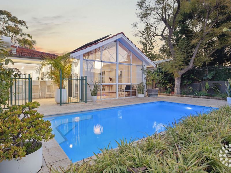 162 Samson Street, White Gum Valley WA 6162
