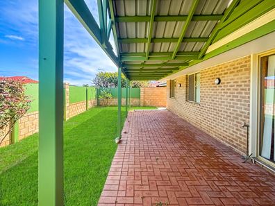 8 Harris Court, Mount Tarcoola WA 6530