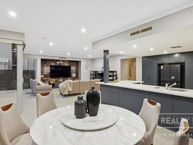 22 Spiderlily  Mews, Karrinyup WA 6018