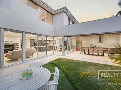 22 Spiderlily  Mews, Karrinyup WA 6018